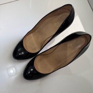 Christian Louboutin 39.5